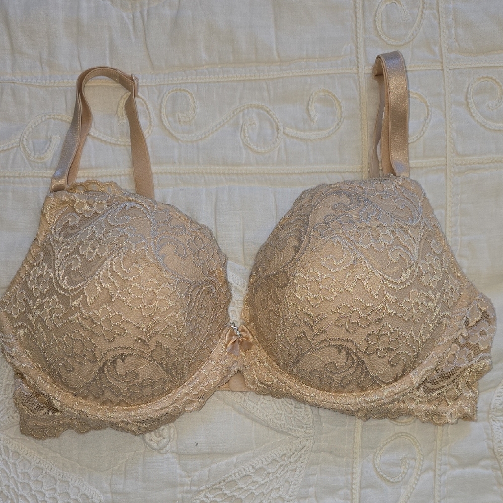 Smart & Sexy Lace Underwire Bra - Cream